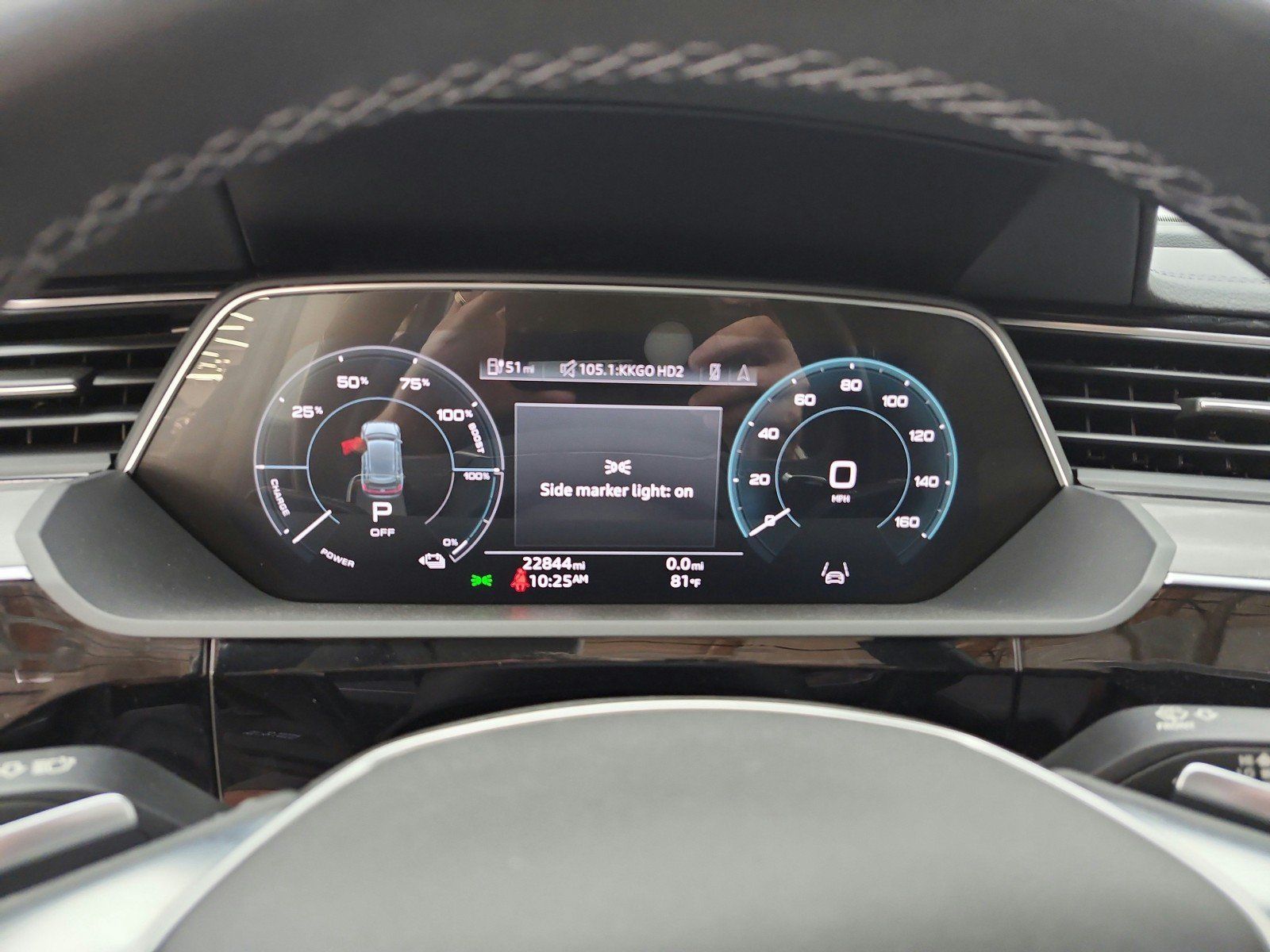 Used 2024 Audi Q8 e-tron Premium AWD/4WD image 12