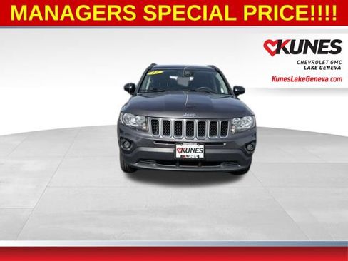 Used 2017 Jeep Compass Sport w/ Power Value Group AWD/4WD image 11