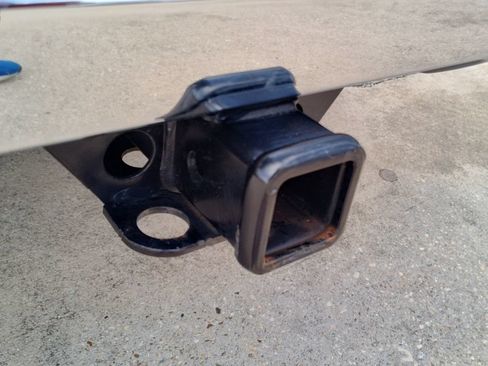 Used 2023 Chevrolet Silverado 1500 LT AWD/4WD image 9