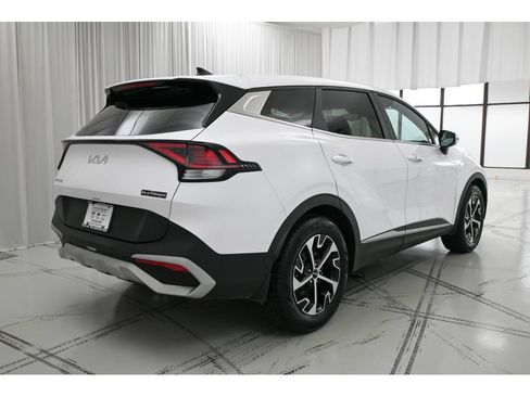 Used 2023 Kia Sportage EX FWD image 7