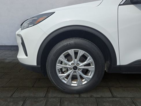 Used 2024 Ford Escape Active AWD/4WD image 26