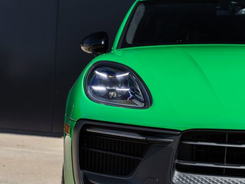 Certified 2023 Porsche Macan GTS AWD/4WD image 22