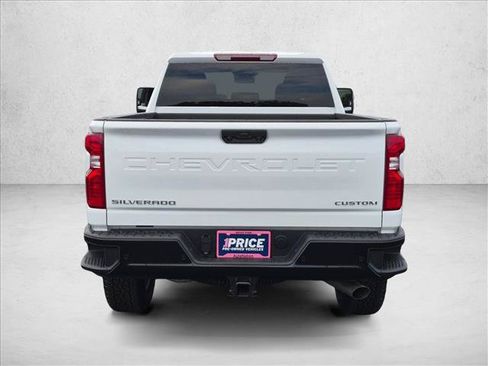 Used 2026 Chevrolet Silverado 2500 Custom w/ Custom Value Package AWD/4WD image 7