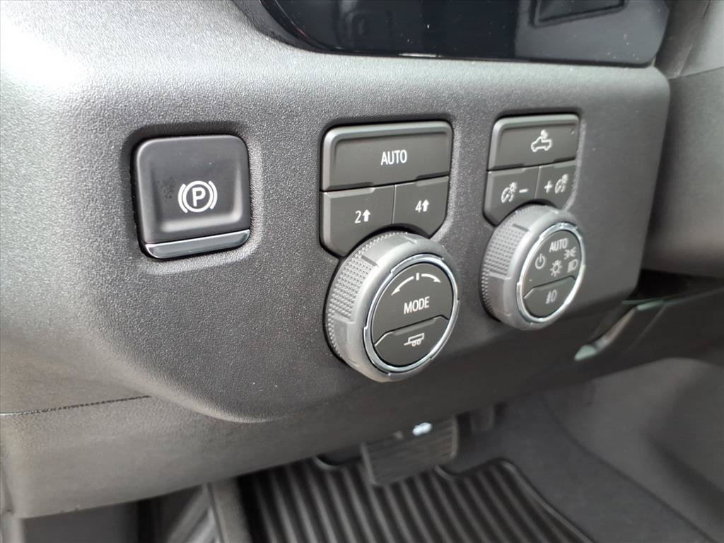 Used 2026 Chevrolet Silverado 1500 RST w/ Convenience Package II AWD/4WD image 23