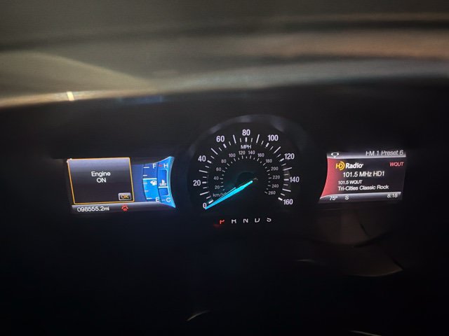 Used 2016 Ford Edge Titanium w/ Cold Weather Package AWD/4WD image 7