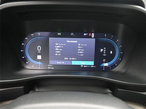 Used 2023 Volvo XC40 B5 Plus w/ Protection Package Premier image 10