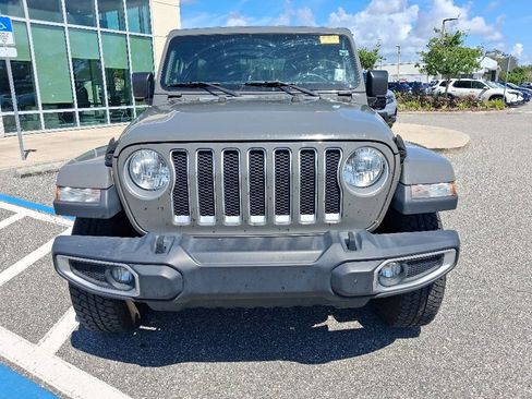 Used 2019 Jeep Wrangler Unlimited Sahara AWD/4WD image 2