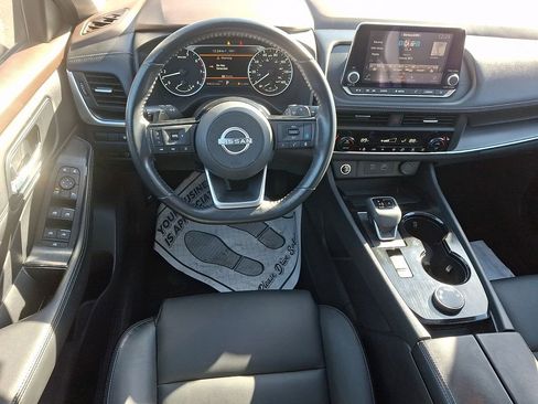 Certified 2023 Nissan Rogue SV w/ SV Premium B Package image 11