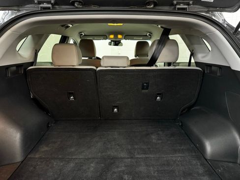 Used 2019 Hyundai Tucson SE image 34