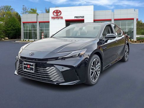 New 2026 Toyota Camry XLE image 1