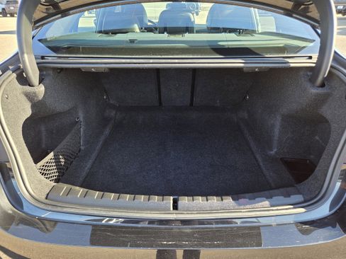 Used 2025 BMW 330i image 24