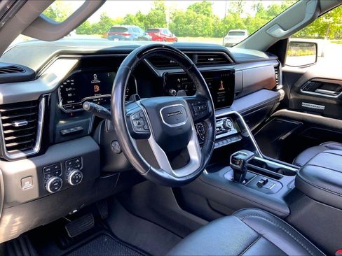 Used 2024 GMC Sierra 1500 Denali AWD/4WD image 13