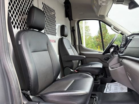 Used 2024 Ford Transit 250 148 Medium Roof w/ Load Area Protection Package RWD image 29