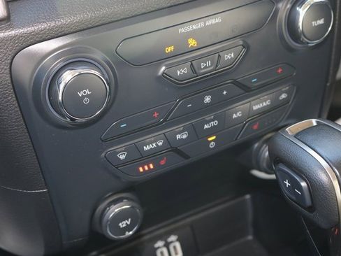 Used 2019 Ford Ranger Lariat w/ Equipment Group 501A Mid image 16