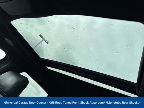 Used 2022 Ford F150 Lariat w/ Equipment Group 502A High image 17