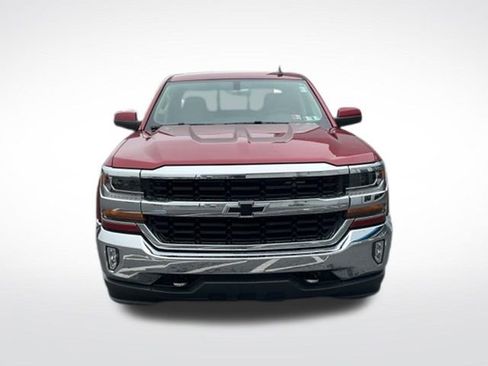 Used 2018 Chevrolet Silverado 1500 LT w/ All Star Edition AWD/4WD image 2