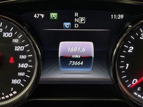 Used 2019 Mercedes-Benz E 300 4MATIC w/ Premium 1 Package image 18