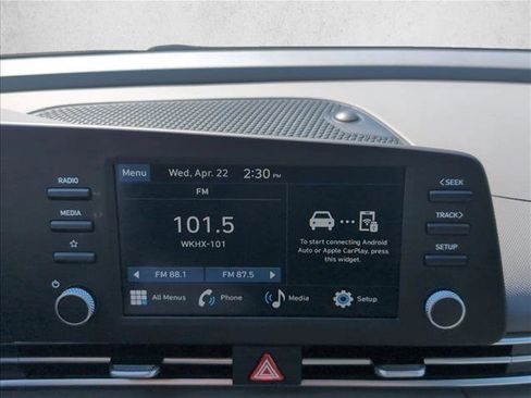 New 2026 Hyundai Elantra SE FWD image 12