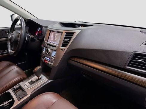 Used 2014 Subaru Outback 3.6R Limited image 27