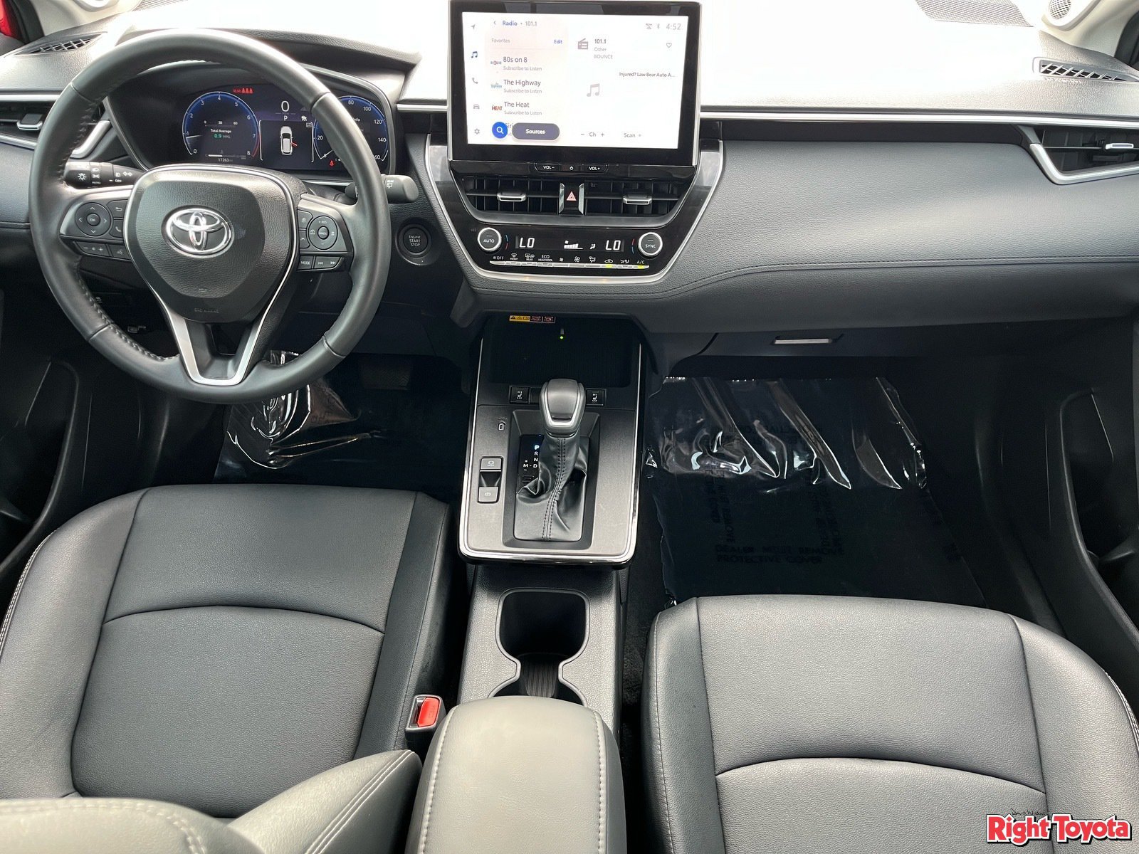 Certified 2026 Toyota Corolla Cross XLE w/ Convenience Package FWD image 18