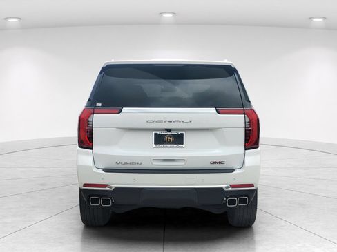 New 2026 GMC Yukon XL Denali AWD/4WD image 5