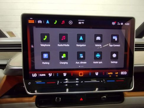 New 2025 Volkswagen ID. Buzz 1st Edition image 31