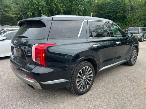 Used 2024 Hyundai Palisade Calligraphy AWD/4WD image 3