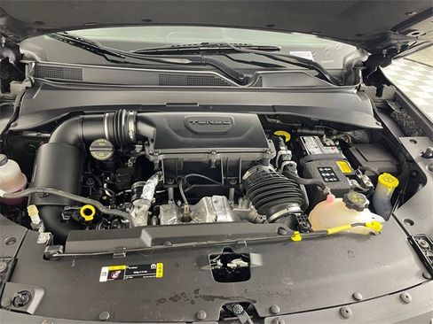 Used 2024 Jeep Compass Latitude image 21