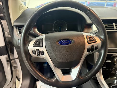 Used 2013 Ford Edge Limited image 16