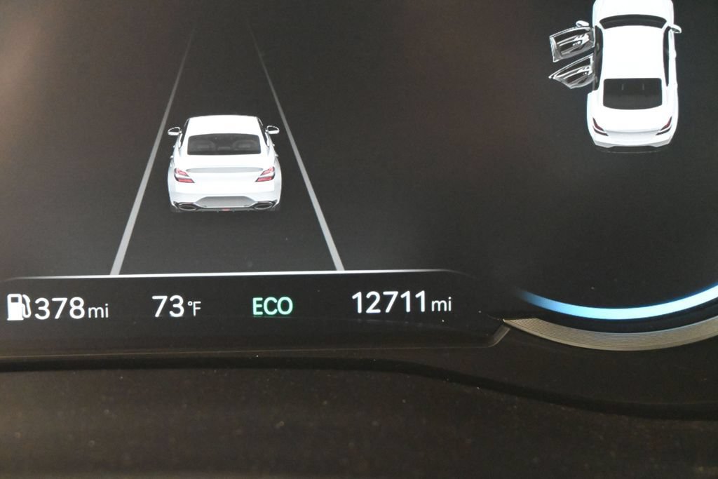 Used 2026 Genesis G70 2.5T RWD image 29