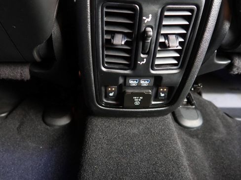 Used 2021 Dodge Durango R/T w/ Blacktop Package RWD image 30