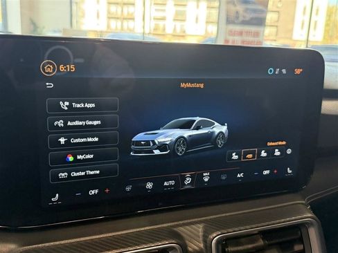 Used 2024 Ford Mustang GT Premium image 20