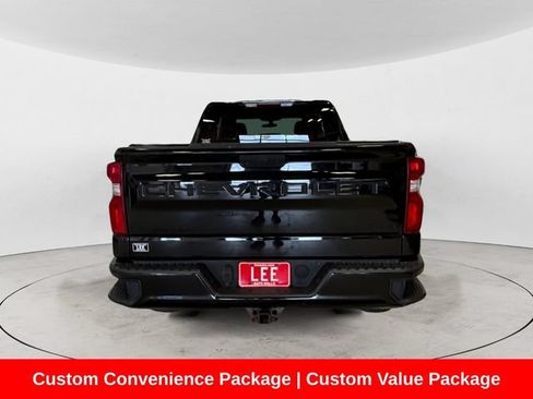 Used 2020 Chevrolet Silverado 1500 Custom w/ Custom Value Package AWD/4WD image 5