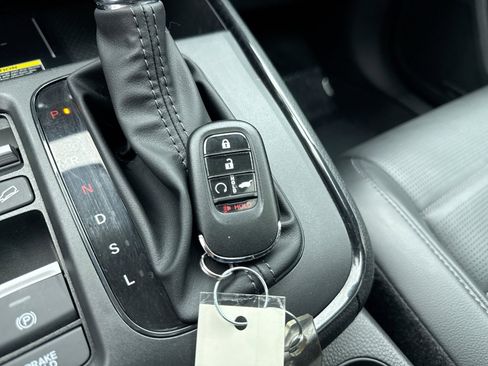 Used 2023 Honda CR-V EX-L image 24