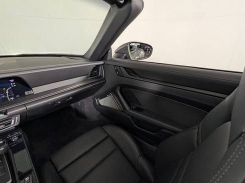 Certified 2024 Porsche 911 Carrera 4 GTS AWD/4WD image 22