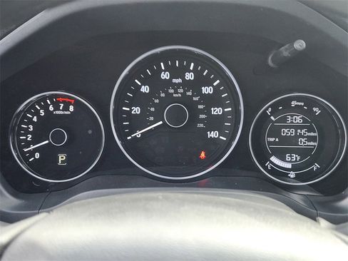 Used 2022 Honda HR-V LX image 18