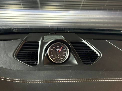 Used 2017 Porsche 911 Turbo AWD/4WD image 25