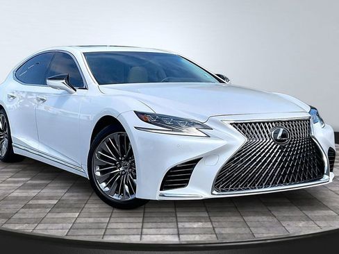 Used 2020 Lexus LS 500 w/ Interior Upgrade Package RWD image 12