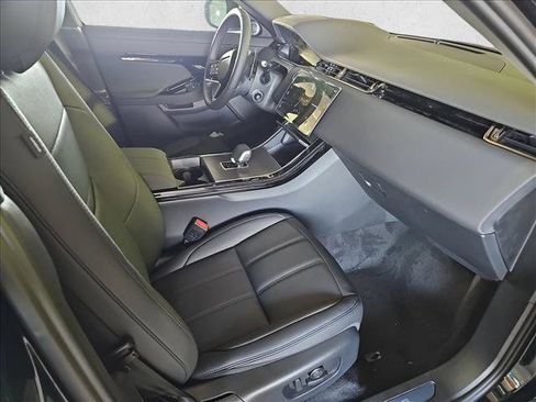 Used 2025 Land Rover Range Rover Evoque Dynamic SE AWD/4WD image 5