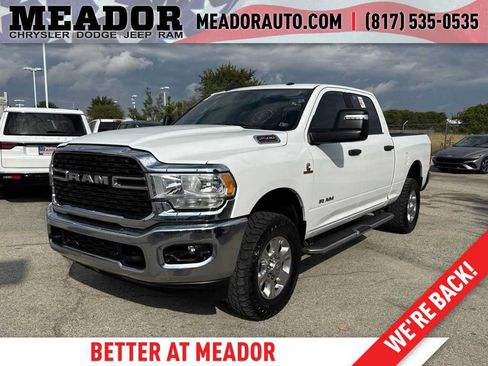 Used 2024 RAM 2500 Big Horn w/ Off Road Package AWD/4WD image 1