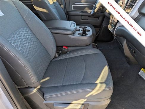 New 2025 RAM 3500 Big Horn image 26