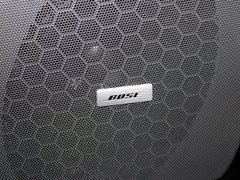 New 2025 Cadillac XT5 Luxury image 11