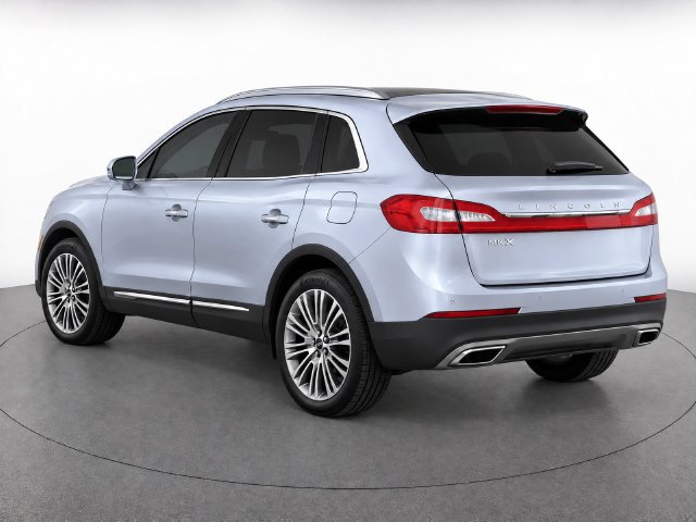 Used 2016 Lincoln MKX Reserve w/ Technology Package FWD image 3