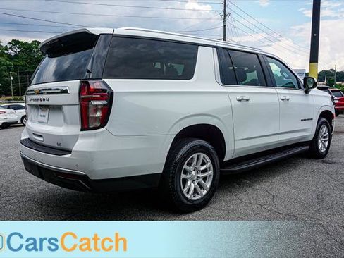 Used 2021 Chevrolet Suburban LT image 13