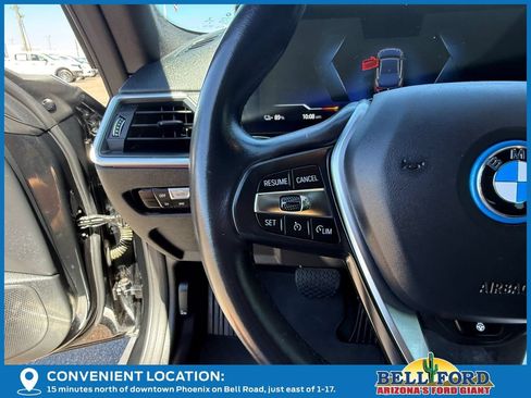 Used 2023 BMW i4 eDrive40 w/ Premium Package RWD image 30
