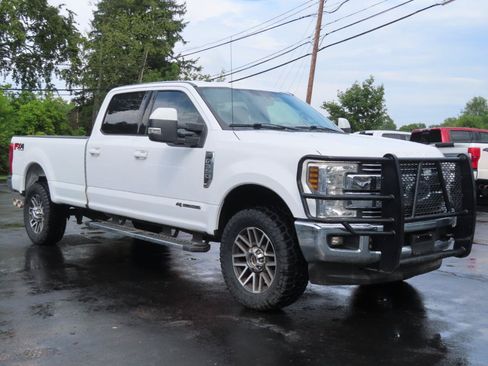 Used 2018 Ford F350 4x4 Crew Cab Super Duty image 8