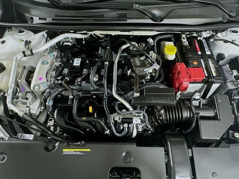 Certified 2024 Nissan Sentra S image 28