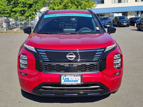 New 2026 Nissan Rogue Platinum AWD/4WD image 2