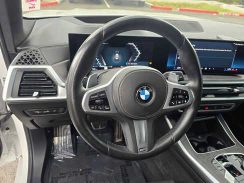 Used 2025 BMW X5 xDrive40i AWD/4WD image 26