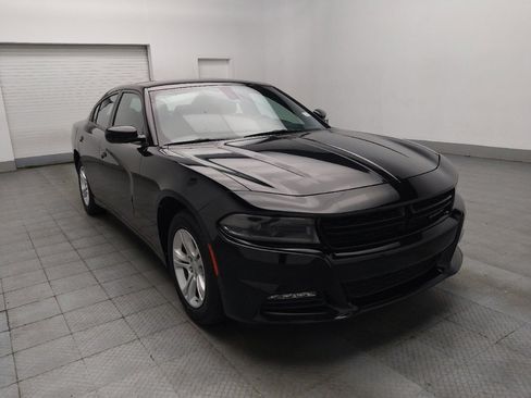 Used 2022 Dodge Charger SXT w/ Driver Convenience Group image 13